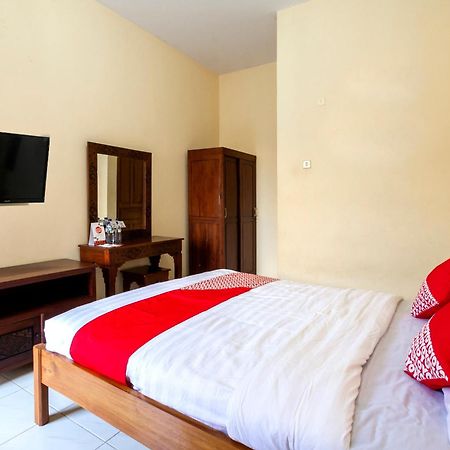 OYO 1150 Omah Ladrang Hotel Kejayan Bagian luar foto
