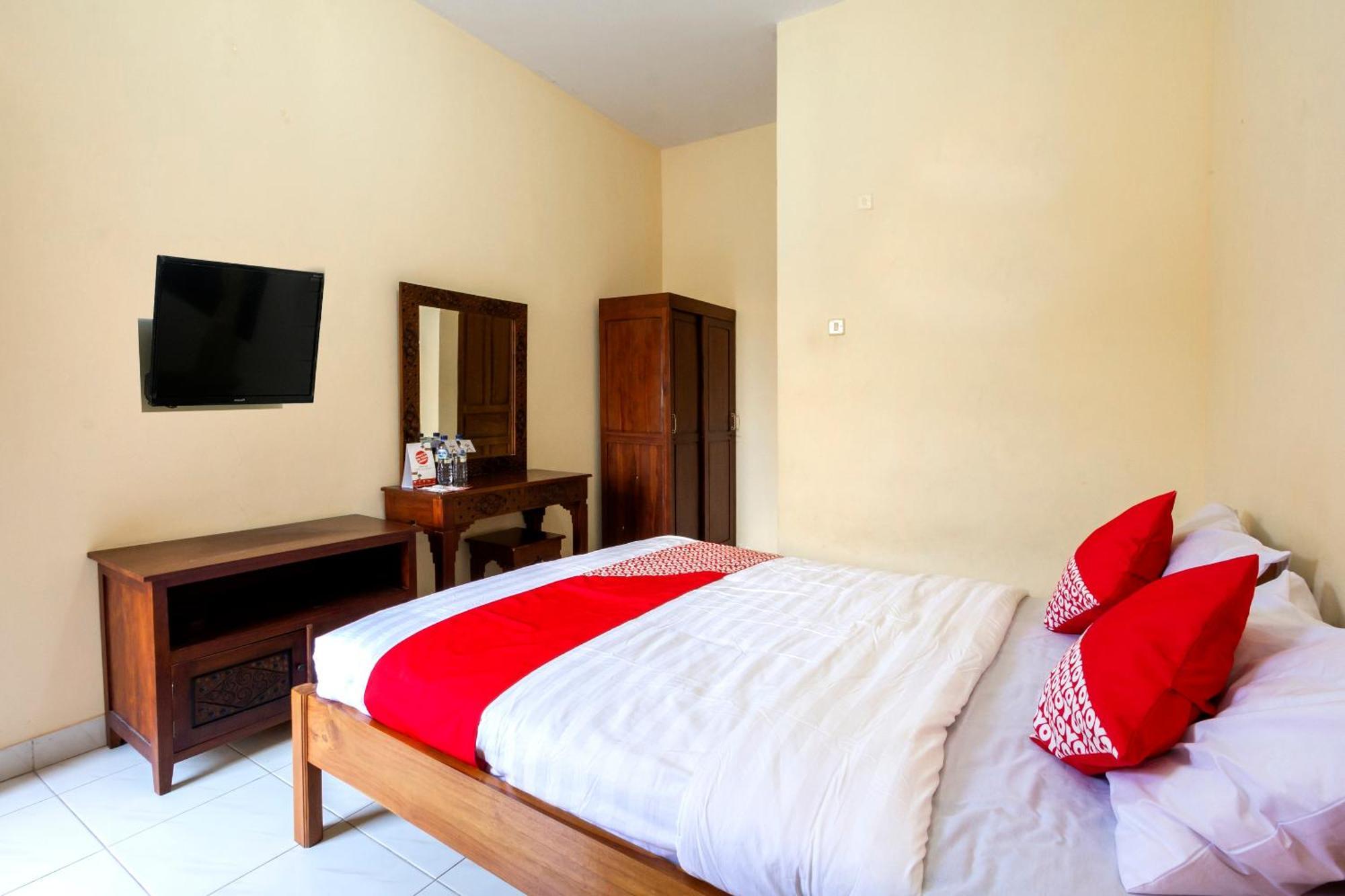 OYO 1150 Omah Ladrang Hotel Kejayan Bagian luar foto