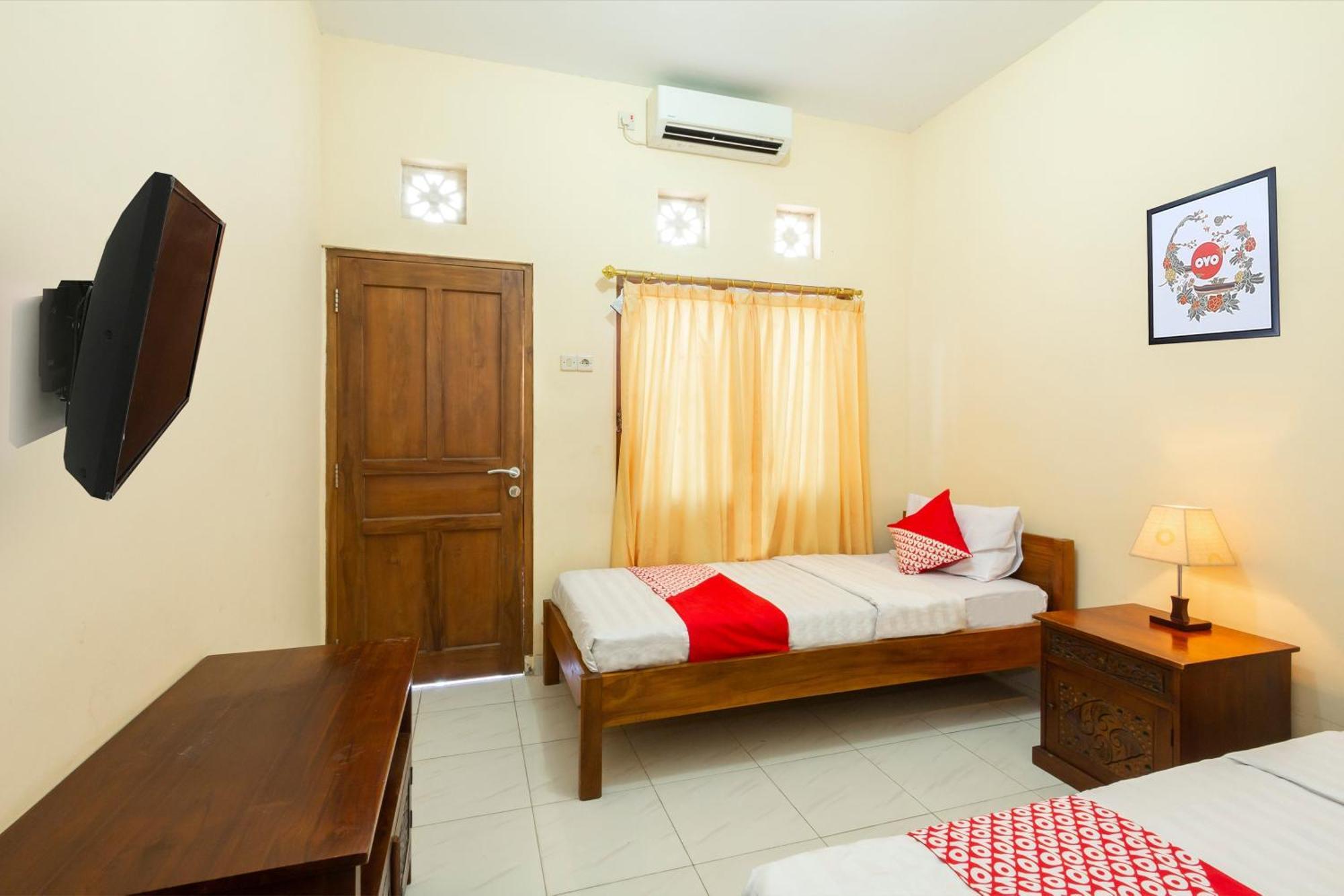 OYO 1150 Omah Ladrang Hotel Kejayan Bagian luar foto