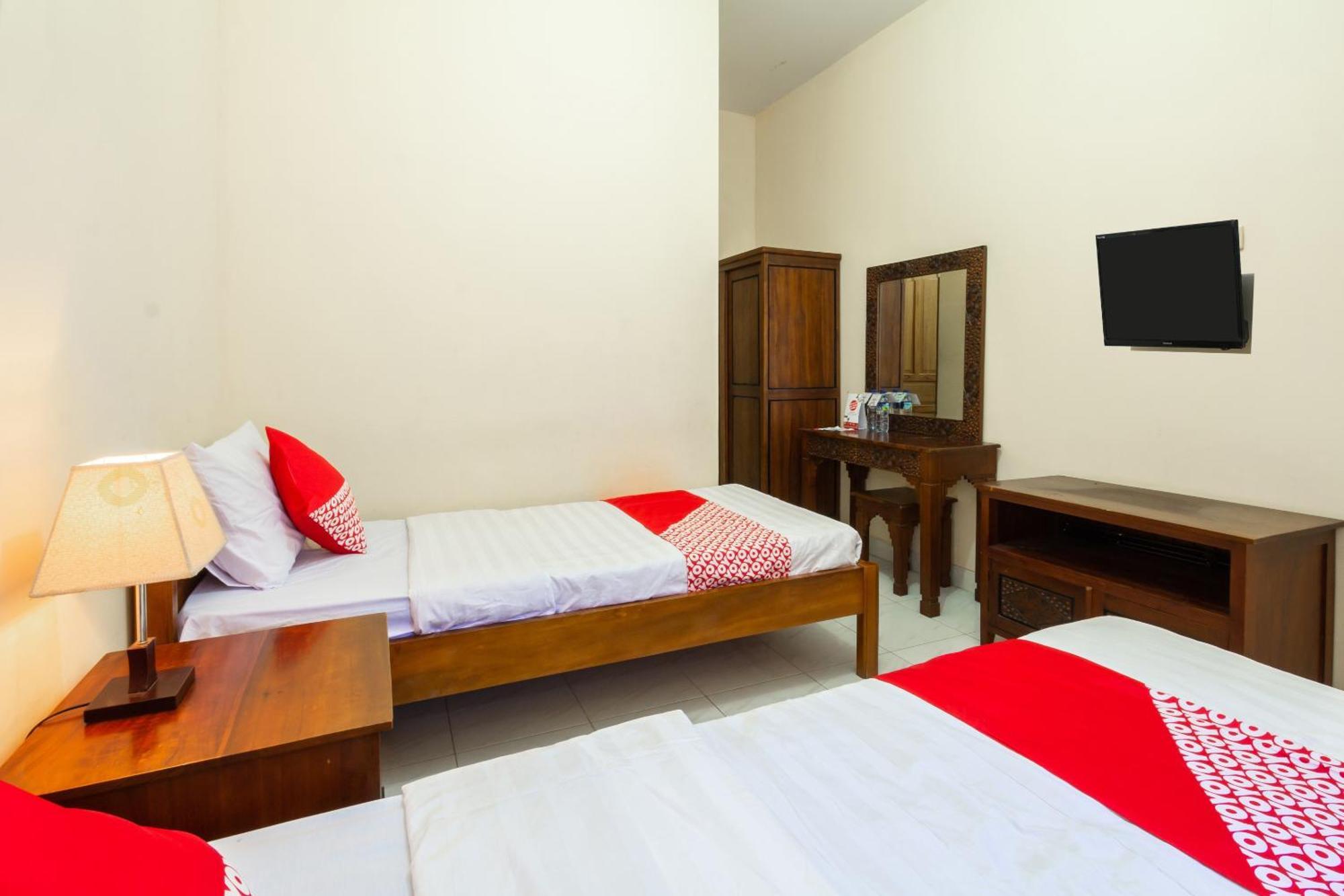 OYO 1150 Omah Ladrang Hotel Kejayan Bagian luar foto