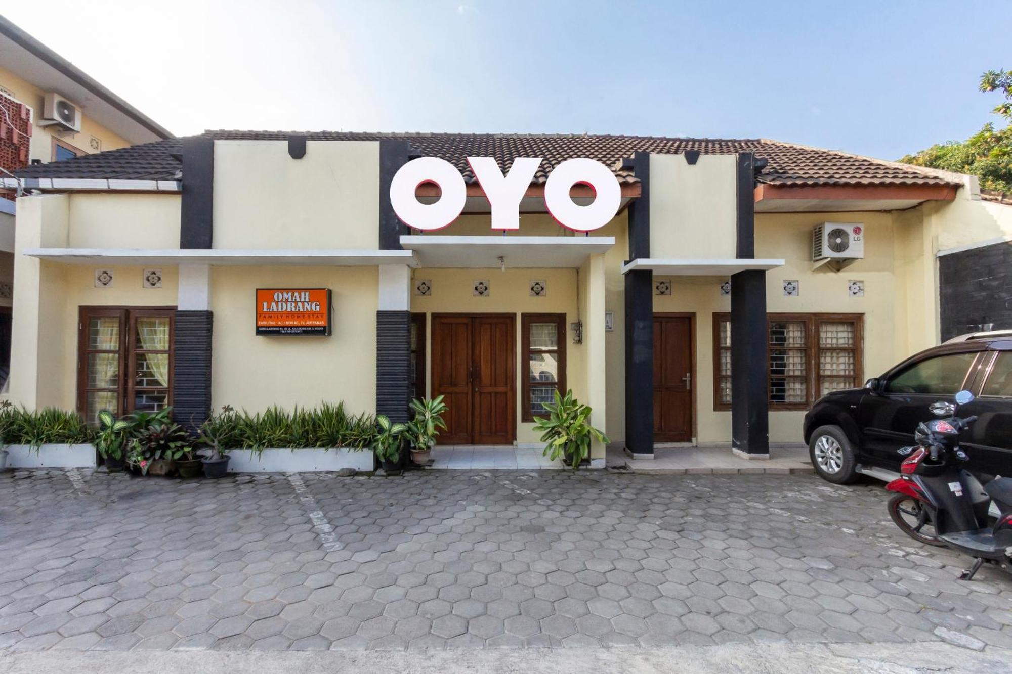 OYO 1150 Omah Ladrang Hotel Kejayan Bagian luar foto